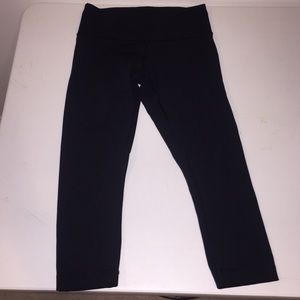 Lululemon Wunder Under Crop (Hi-Rise) Size 2